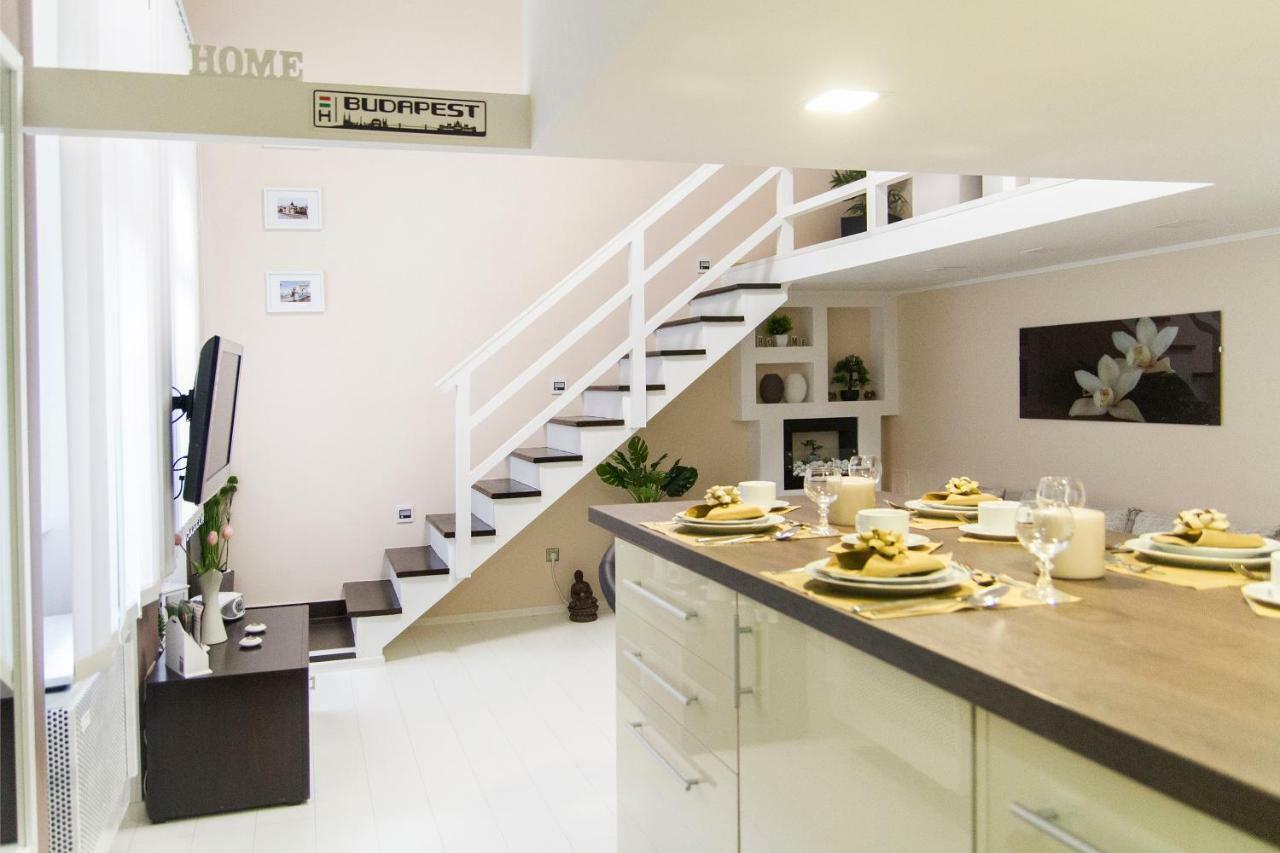 R&R Apartment Rakoczi ブダペスト エクステリア 写真