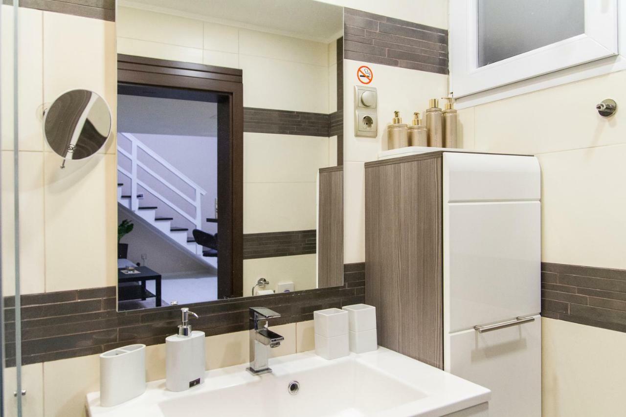 R&R Apartment Rakoczi ブダペスト エクステリア 写真
